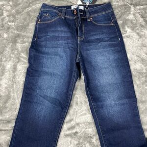 Classic Indigo Skinny Jeans for Women